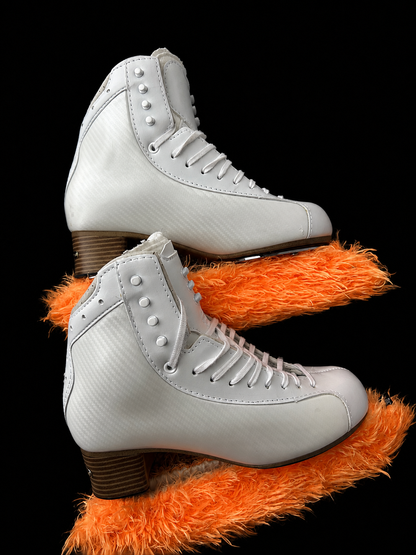 Jackson Synergy Ignite Boot + Coronation Ace Blade